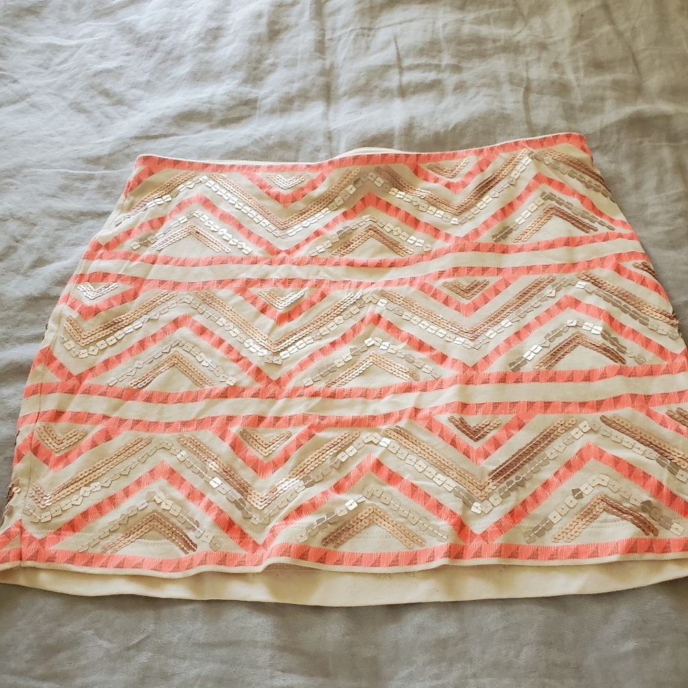 Express Aztec mini skirt - Picture 2 of 4